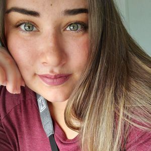 Meet your Posher, Mikaela